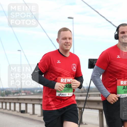 03.10.2025 - Köhlbrandbrückenlauf Jannik Wohlers http://msf.ph/oto/9156616 03.10.2025 15:32:09 Position 1 9000, 8998 meine-sportfotos.de