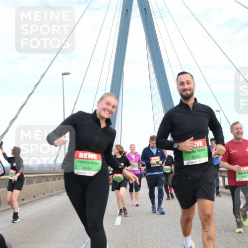 03.10.2025 - Köhlbrandbrückenlauf Jannik Wohlers http://msf.ph/oto/9156895 03.10.2025 15:34:37 Position 1 8448, 8349, 9498, 9497 meine-sportfotos.de