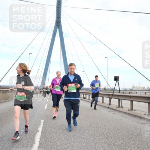 03.10.2025 - Köhlbrandbrückenlauf Jannik Wohlers http://msf.ph/oto/9156902 03.10.2025 15:34:40 Position 1 7878, 9732 meine-sportfotos.de