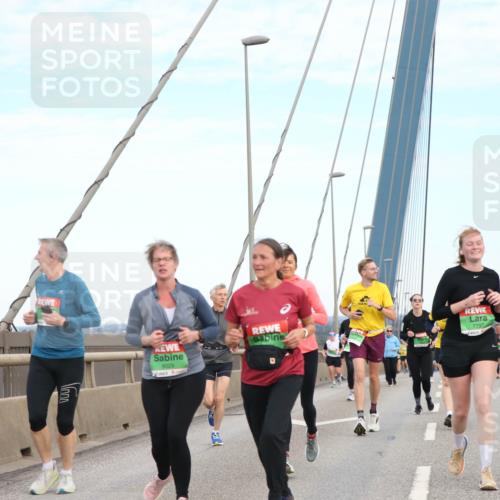 03.10.2025 - Köhlbrandbrückenlauf Jannik Wohlers http://msf.ph/oto/9156980 03.10.2025 15:35:08 Position 1 9026, 7797 meine-sportfotos.de