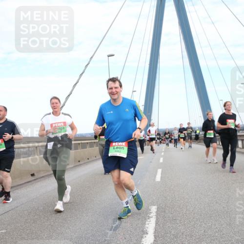 03.10.2025 - Köhlbrandbrückenlauf Jannik Wohlers http://msf.ph/oto/9157036 03.10.2025 15:35:26 Position 1 207, 9462 meine-sportfotos.de