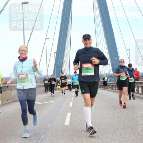 03.10.2025 - Köhlbrandbrückenlauf Jannik Wohlers http://msf.ph/oto/9157084 03.10.2025 15:35:46 Position 1 7917 meine-sportfotos.de