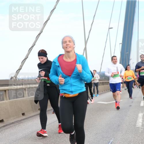 03.10.2025 - Köhlbrandbrückenlauf Jannik Wohlers http://msf.ph/oto/9157182 03.10.2025 15:36:21 Position 1  meine-sportfotos.de