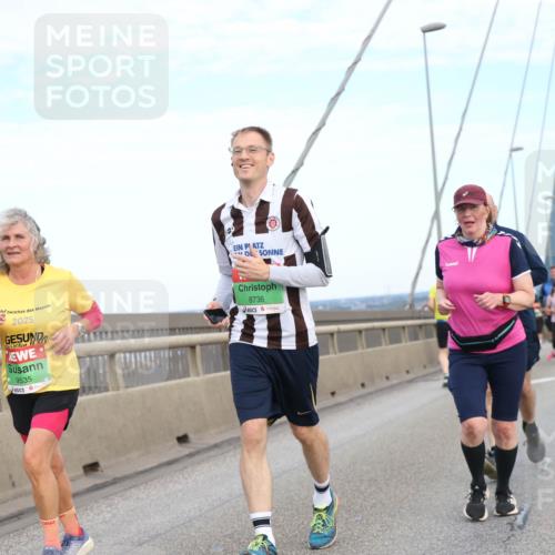 03.10.2025 - Köhlbrandbrückenlauf Jannik Wohlers http://msf.ph/oto/9157223 03.10.2025 15:36:36 Position 1 9, 2025, 9535, 8736 meine-sportfotos.de