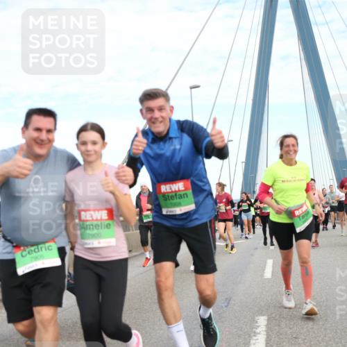 03.10.2025 - Köhlbrandbrückenlauf Jannik Wohlers http://msf.ph/oto/9157267 03.10.2025 15:36:47 Position 1 7905, 7900, 7908 meine-sportfotos.de