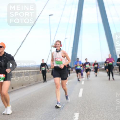 03.10.2025 - Köhlbrandbrückenlauf Jannik Wohlers http://msf.ph/oto/9157555 03.10.2025 15:38:22 Position 1  meine-sportfotos.de