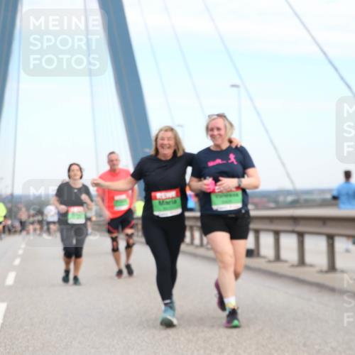 03.10.2025 - Köhlbrandbrückenlauf Jannik Wohlers http://msf.ph/oto/9157712 03.10.2025 15:40:18 Position 1  meine-sportfotos.de