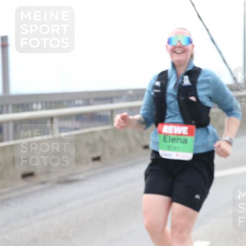 03.10.2025 - Köhlbrandbrückenlauf Jannik Wohlers http://msf.ph/oto/9157804 03.10.2025 16:09:22 Position 1  meine-sportfotos.de
