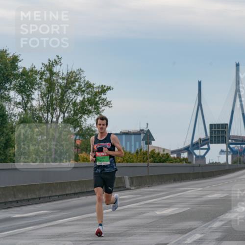 03.10.2025 - Köhlbrandbrückenlauf Michael Burmester http://msf.ph/oto/9159090 03.10.2025 15:36:41 Position 3  meine-sportfotos.de