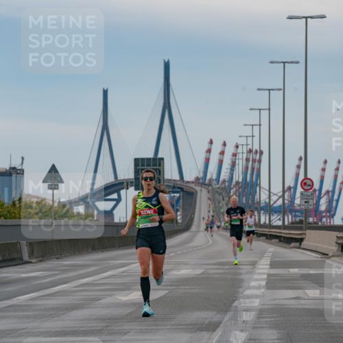 03.10.2025 - Köhlbrandbrückenlauf Michael Burmester http://msf.ph/oto/9159094 03.10.2025 15:36:56 Position 3 12, 5 meine-sportfotos.de