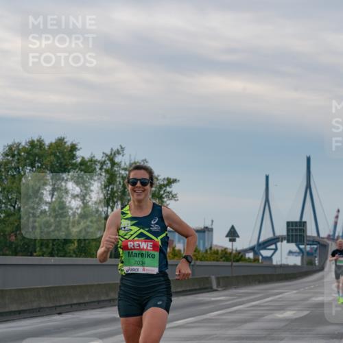 03.10.2025 - Köhlbrandbrückenlauf Michael Burmester http://msf.ph/oto/9159101 03.10.2025 15:37:00 Position 3 7034 meine-sportfotos.de