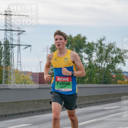 03.10.2025 - Köhlbrandbrückenlauf Michael Burmester http://msf.ph/oto/9159131 03.10.2025 15:38:09 Position 3 8871 meine-sportfotos.de