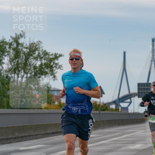 03.10.2025 - Köhlbrandbrückenlauf Michael Burmester http://msf.ph/oto/9159175 03.10.2025 15:39:32 Position 3  meine-sportfotos.de