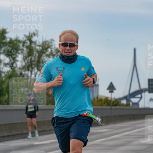 03.10.2025 - Köhlbrandbrückenlauf Michael Burmester http://msf.ph/oto/9159221 03.10.2025 15:40:27 Position 3  meine-sportfotos.de