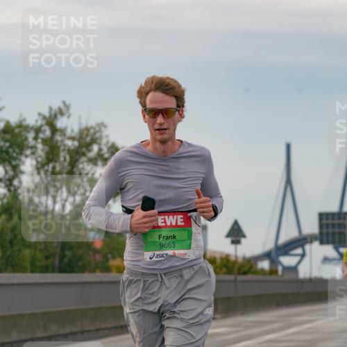 03.10.2025 - Köhlbrandbrückenlauf Michael Burmester http://msf.ph/oto/9159238 03.10.2025 15:40:51 Position 3 9663 meine-sportfotos.de