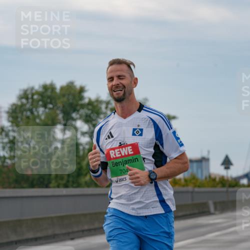 03.10.2025 - Köhlbrandbrückenlauf Michael Burmester http://msf.ph/oto/9159315 03.10.2025 15:42:12 Position 3 704 meine-sportfotos.de