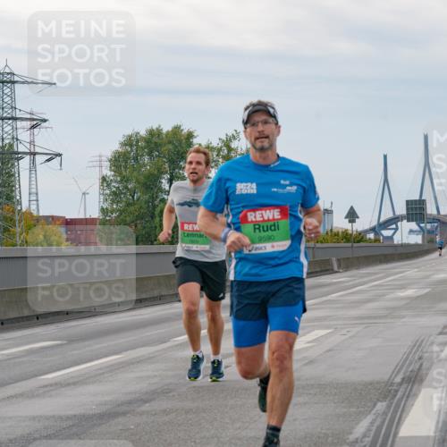 03.10.2025 - Köhlbrandbrückenlauf Michael Burmester http://msf.ph/oto/9159377 03.10.2025 15:43:10 Position 3 7809, 24, 9590 meine-sportfotos.de