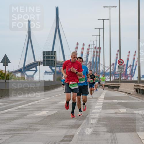 03.10.2025 - Köhlbrandbrückenlauf Michael Burmester http://msf.ph/oto/9159379 03.10.2025 15:43:13 Position 3 9481, 12, 5 meine-sportfotos.de