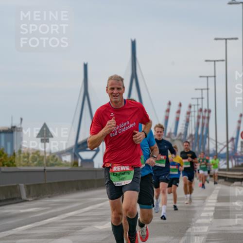 03.10.2025 - Köhlbrandbrückenlauf Michael Burmester http://msf.ph/oto/9159381 03.10.2025 15:43:16 Position 3 9481 meine-sportfotos.de