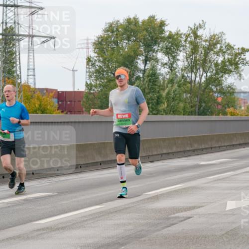 03.10.2025 - Köhlbrandbrückenlauf Michael Burmester http://msf.ph/oto/9159432 03.10.2025 15:43:48 Position 3 7010 meine-sportfotos.de