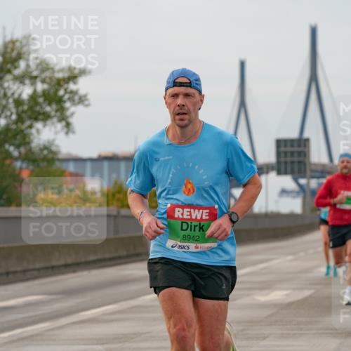03.10.2025 - Köhlbrandbrückenlauf Michael Burmester http://msf.ph/oto/9159469 03.10.2025 15:44:12 Position 3 8942 meine-sportfotos.de