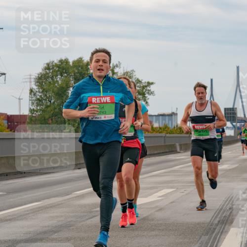 03.10.2025 - Köhlbrandbrückenlauf Michael Burmester http://msf.ph/oto/9159480 03.10.2025 15:44:21 Position 3 743 meine-sportfotos.de