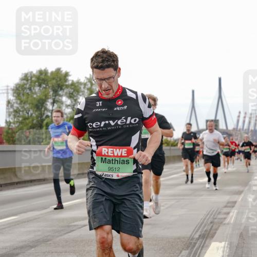 03.10.2025 - Köhlbrandbrückenlauf Michael Burmester http://msf.ph/oto/9159650 03.10.2025 15:46:24 Position 3 3, 9512 meine-sportfotos.de
