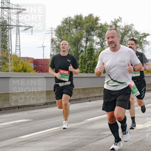 03.10.2025 - Köhlbrandbrückenlauf Michael Burmester http://msf.ph/oto/9159658 03.10.2025 15:46:29 Position 3 7737, 7182 meine-sportfotos.de