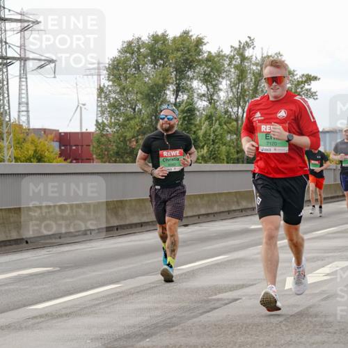 03.10.2025 - Köhlbrandbrückenlauf Michael Burmester http://msf.ph/oto/9159677 03.10.2025 15:46:39 Position 3 9582, 7120 meine-sportfotos.de