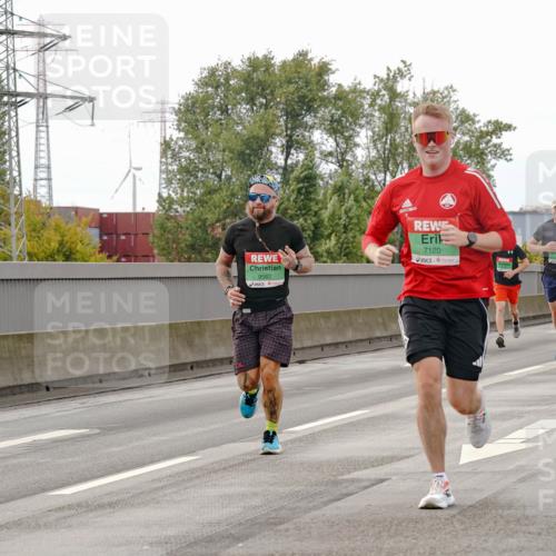 03.10.2025 - Köhlbrandbrückenlauf Michael Burmester http://msf.ph/oto/9159678 03.10.2025 15:46:39 Position 3 9582, 7120 meine-sportfotos.de
