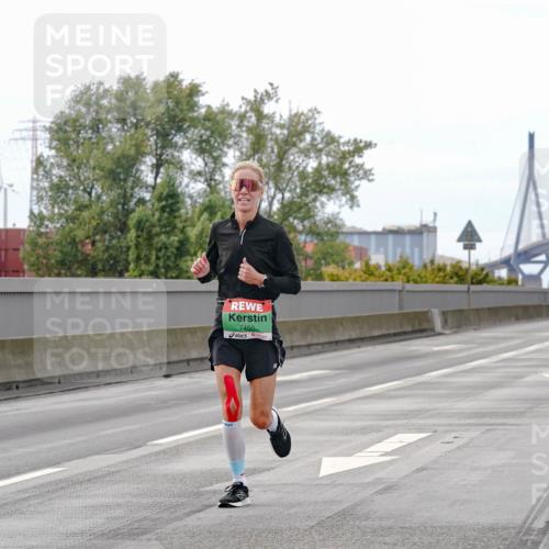 03.10.2025 - Köhlbrandbrückenlauf Michael Burmester http://msf.ph/oto/9159734 03.10.2025 15:47:06 Position 3 7450 meine-sportfotos.de