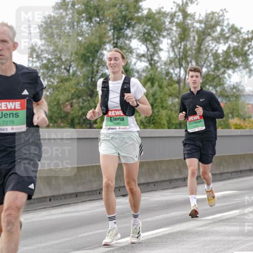 03.10.2025 - Köhlbrandbrückenlauf Michael Burmester http://msf.ph/oto/9159751 03.10.2025 15:47:25 Position 3 7276, 7193, 7496 meine-sportfotos.de