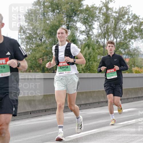 03.10.2025 - Köhlbrandbrückenlauf Michael Burmester http://msf.ph/oto/9159752 03.10.2025 15:47:25 Position 3 7276, 7193, 7496 meine-sportfotos.de