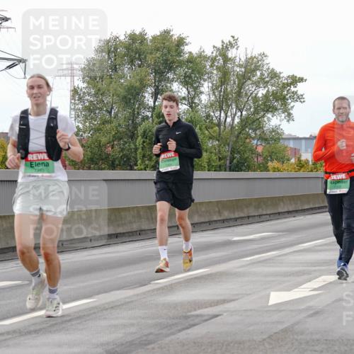 03.10.2025 - Köhlbrandbrückenlauf Michael Burmester http://msf.ph/oto/9159755 03.10.2025 15:47:26 Position 3 7343 meine-sportfotos.de