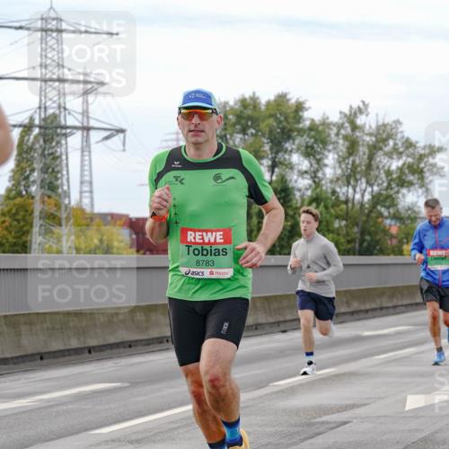 03.10.2025 - Köhlbrandbrückenlauf Michael Burmester http://msf.ph/oto/9159774 03.10.2025 15:47:39 Position 3 7081, 8783 meine-sportfotos.de