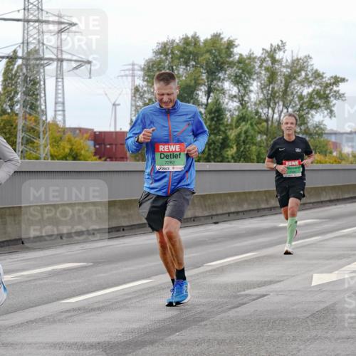 03.10.2025 - Köhlbrandbrückenlauf Michael Burmester http://msf.ph/oto/9159784 03.10.2025 15:47:42 Position 3 7282, 7406 meine-sportfotos.de