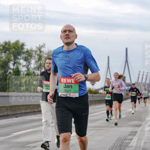 03.10.2025 - Köhlbrandbrückenlauf Michael Burmester http://msf.ph/oto/9159791 03.10.2025 15:47:46 Position 3 7027 meine-sportfotos.de