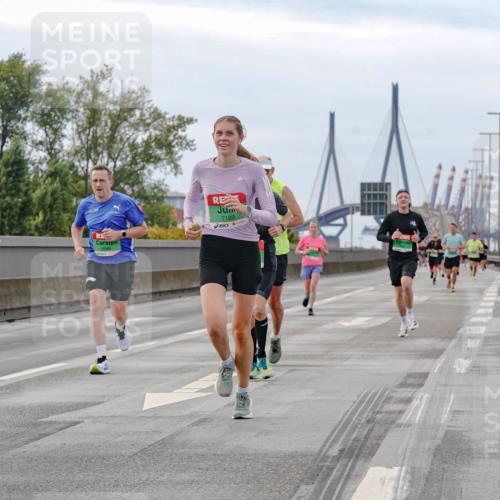 03.10.2025 - Köhlbrandbrückenlauf Michael Burmester http://msf.ph/oto/9159799 03.10.2025 15:47:49 Position 3 7189 meine-sportfotos.de