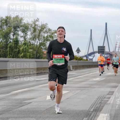 03.10.2025 - Köhlbrandbrückenlauf Michael Burmester http://msf.ph/oto/9159812 03.10.2025 15:47:54 Position 3 9101 meine-sportfotos.de