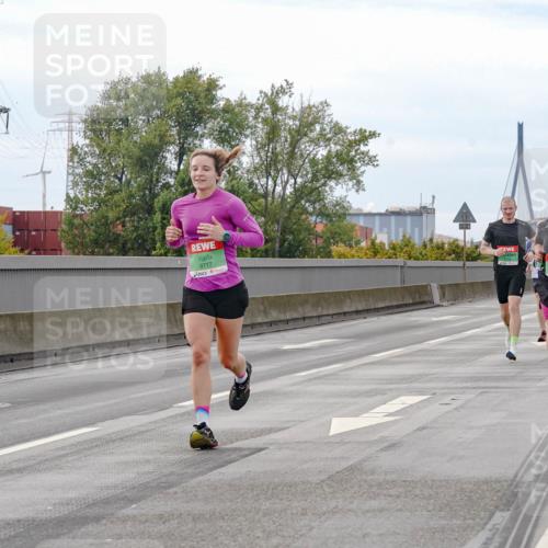 03.10.2025 - Köhlbrandbrückenlauf Michael Burmester http://msf.ph/oto/9159838 03.10.2025 15:48:07 Position 3 9717 meine-sportfotos.de