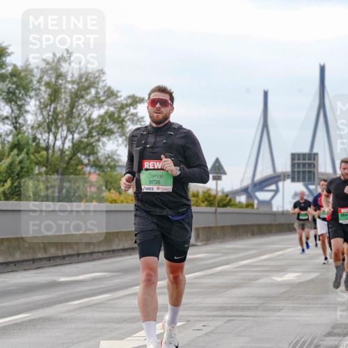 03.10.2025 - Köhlbrandbrückenlauf Michael Burmester http://msf.ph/oto/9159866 03.10.2025 15:48:21 Position 3 9736 meine-sportfotos.de