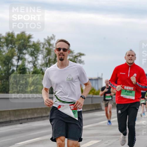 03.10.2025 - Köhlbrandbrückenlauf Michael Burmester http://msf.ph/oto/9159880 03.10.2025 15:48:28 Position 3 8915 meine-sportfotos.de