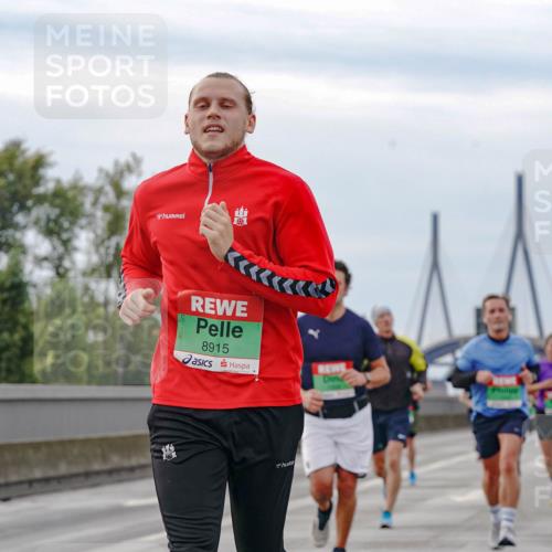 03.10.2025 - Köhlbrandbrückenlauf Michael Burmester http://msf.ph/oto/9159884 03.10.2025 15:48:30 Position 3 8915 meine-sportfotos.de