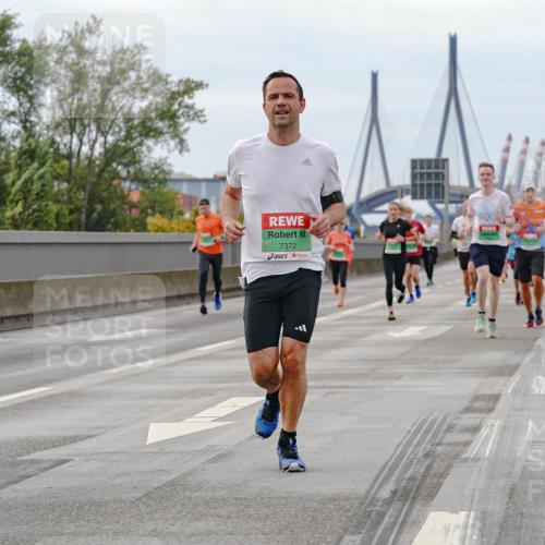 03.10.2025 - Köhlbrandbrückenlauf Michael Burmester http://msf.ph/oto/9159921 03.10.2025 15:48:53 Position 3 7372 meine-sportfotos.de