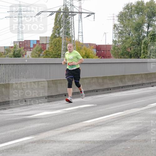 03.10.2025 - Köhlbrandbrückenlauf Michael Burmester http://msf.ph/oto/9160016 03.10.2025 15:49:41 Position 3 9115, 96 meine-sportfotos.de