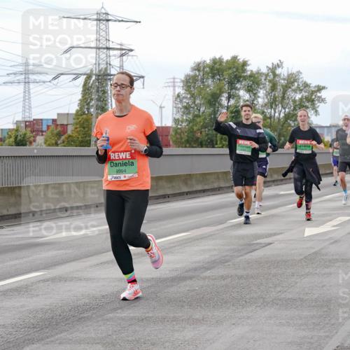 03.10.2025 - Köhlbrandbrückenlauf Michael Burmester http://msf.ph/oto/9160059 03.10.2025 15:49:59 Position 3 8994 meine-sportfotos.de