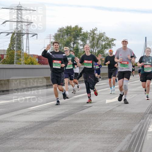 03.10.2025 - Köhlbrandbrückenlauf Michael Burmester http://msf.ph/oto/9160063 03.10.2025 15:50:00 Position 3  meine-sportfotos.de