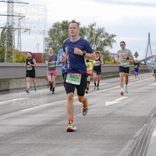 03.10.2025 - Köhlbrandbrückenlauf Michael Burmester http://msf.ph/oto/9160099 03.10.2025 15:50:14 Position 3 9306 meine-sportfotos.de