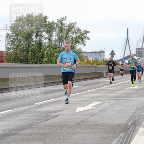 03.10.2025 - Köhlbrandbrückenlauf Michael Burmester http://msf.ph/oto/9160119 03.10.2025 15:50:22 Position 3  meine-sportfotos.de
