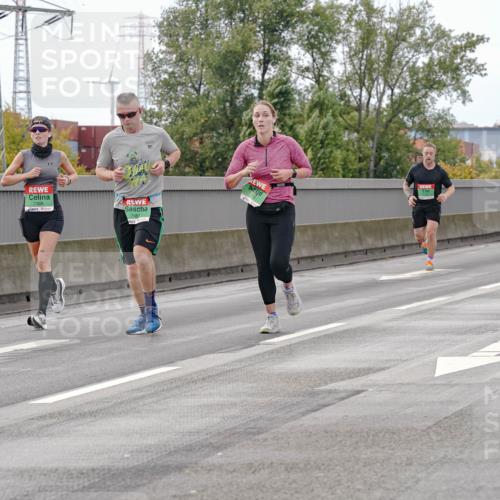 03.10.2025 - Köhlbrandbrückenlauf Michael Burmester http://msf.ph/oto/9160153 03.10.2025 15:50:39 Position 3 7485 meine-sportfotos.de